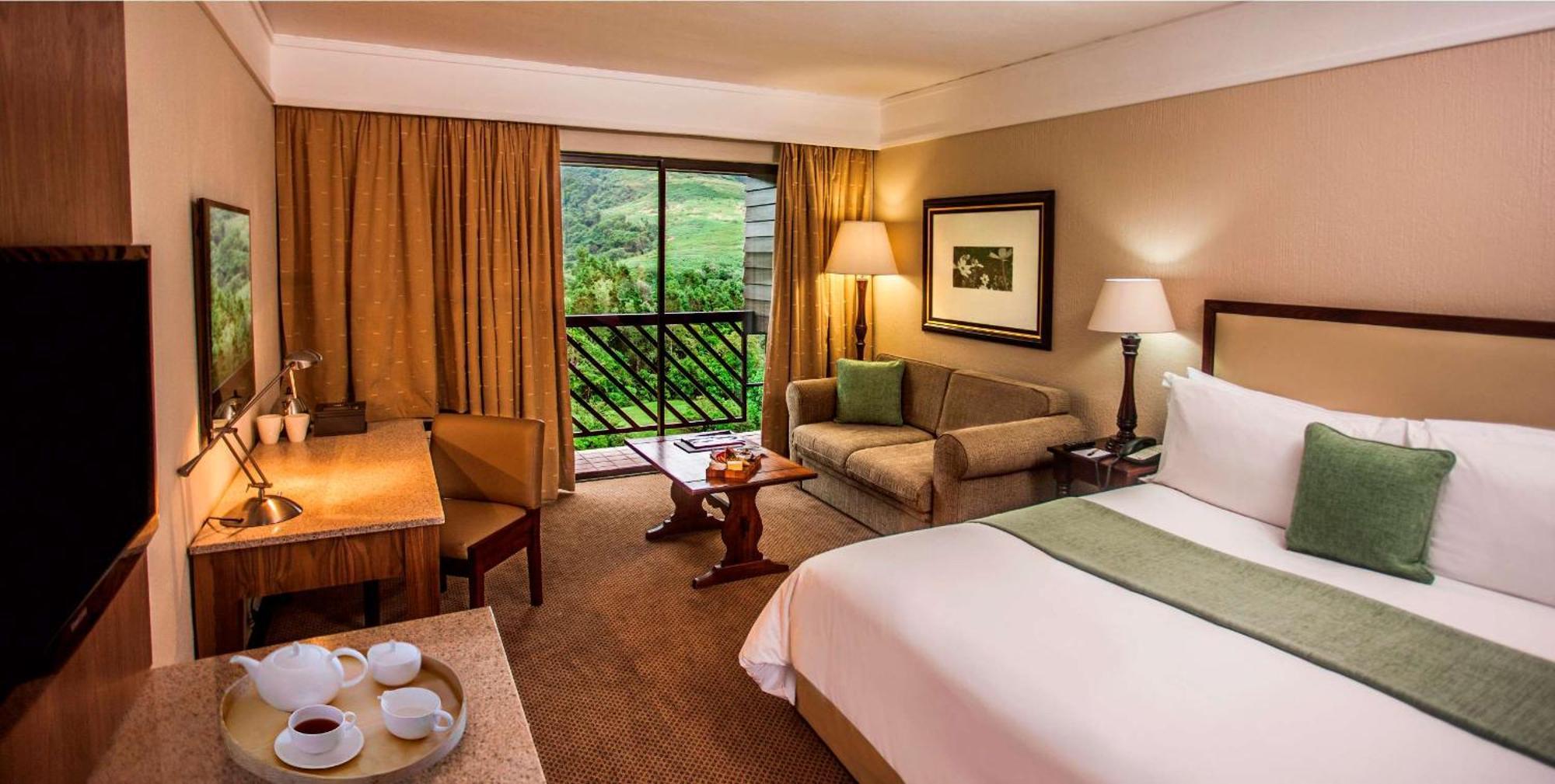Drakensberg Sun Resort Cathkin Park Exterior photo